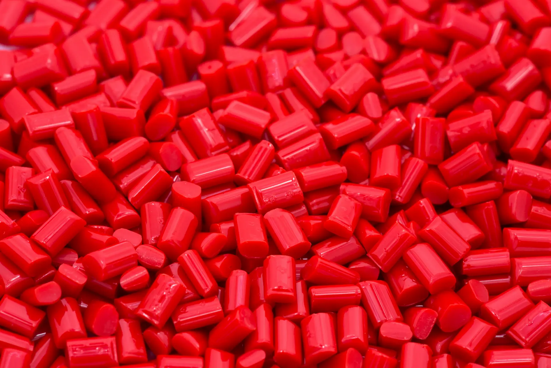 Pellets de plástico como materia prima